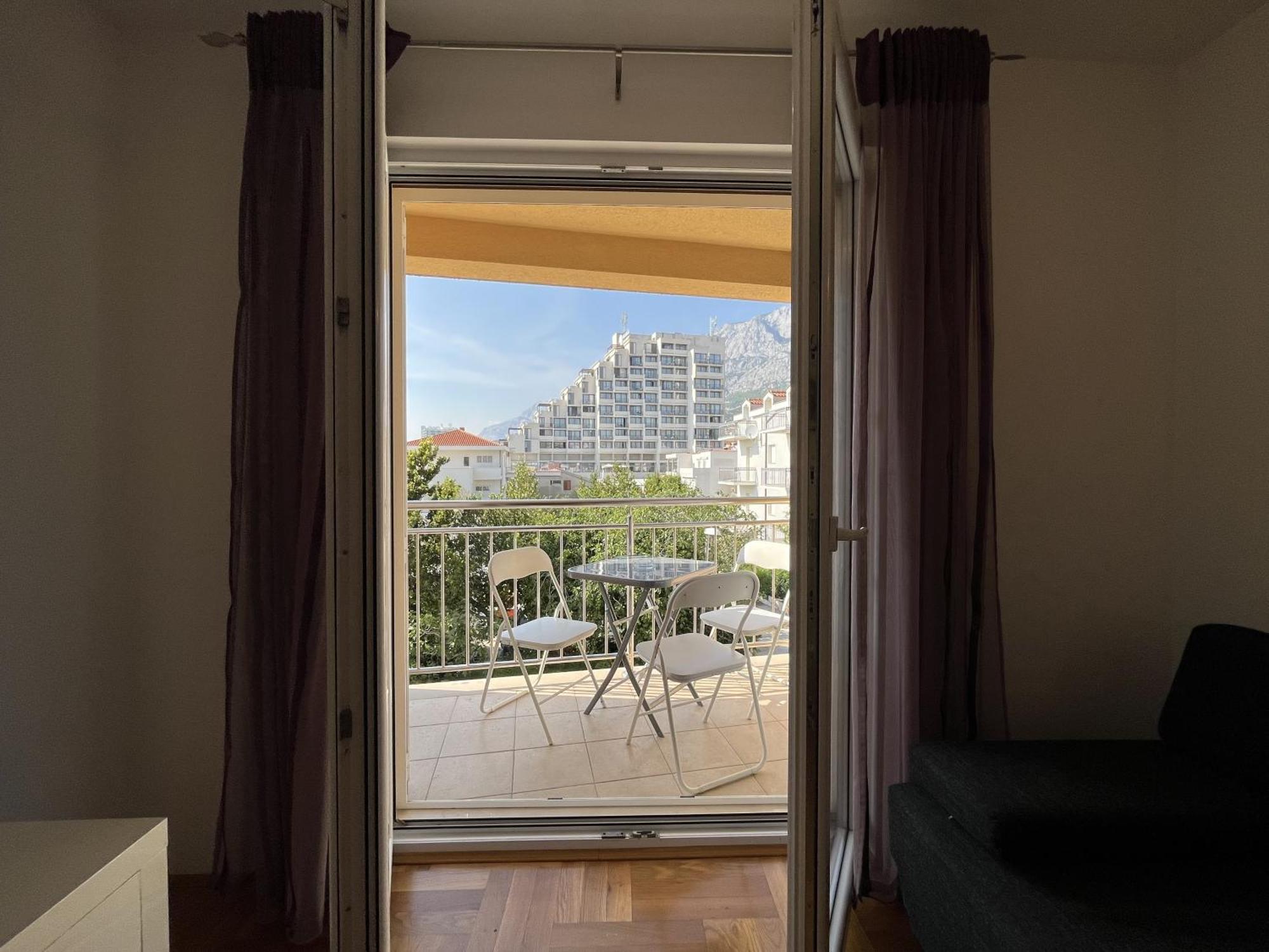 Diana Apartment *