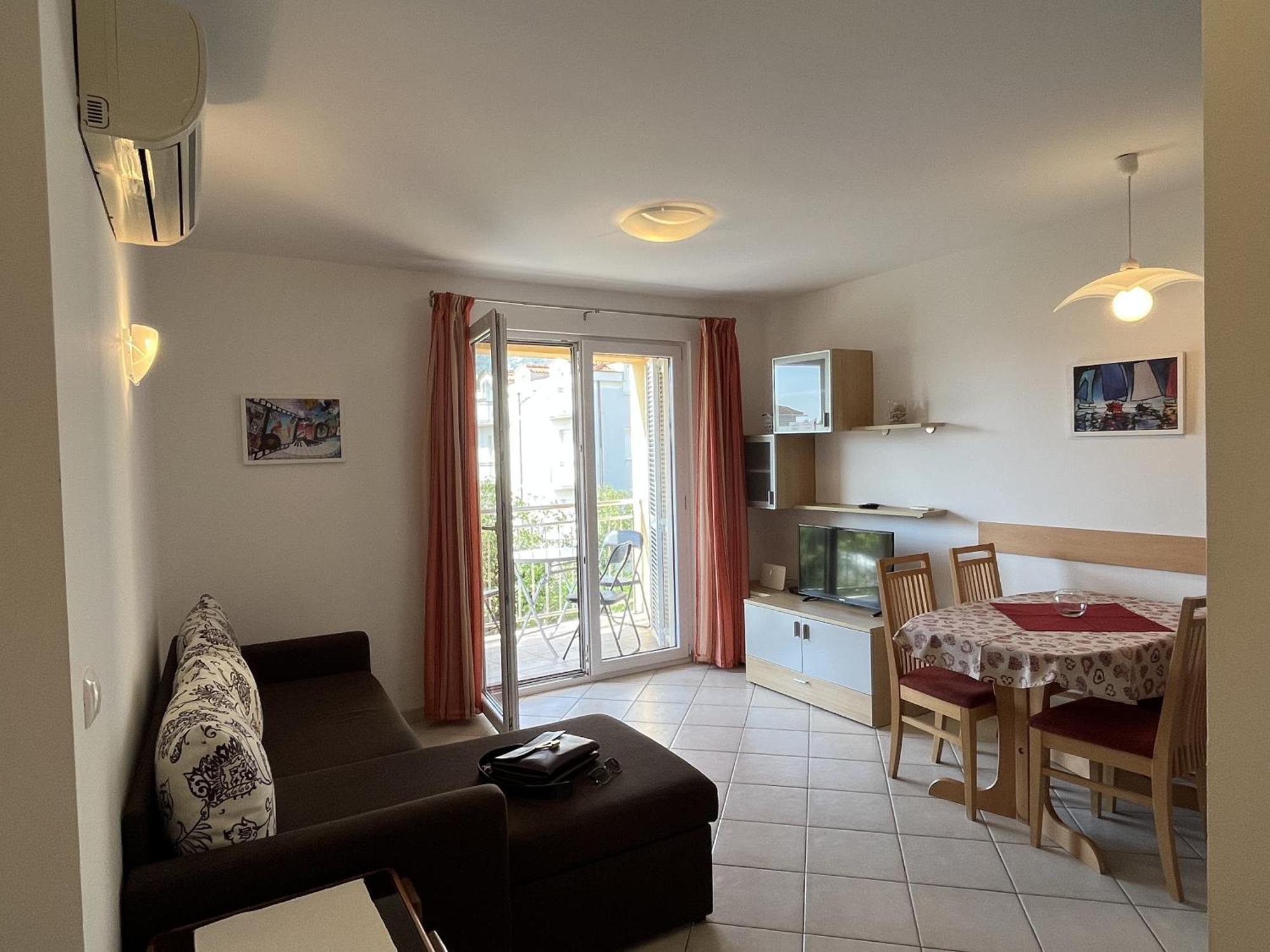 Diana Apartment